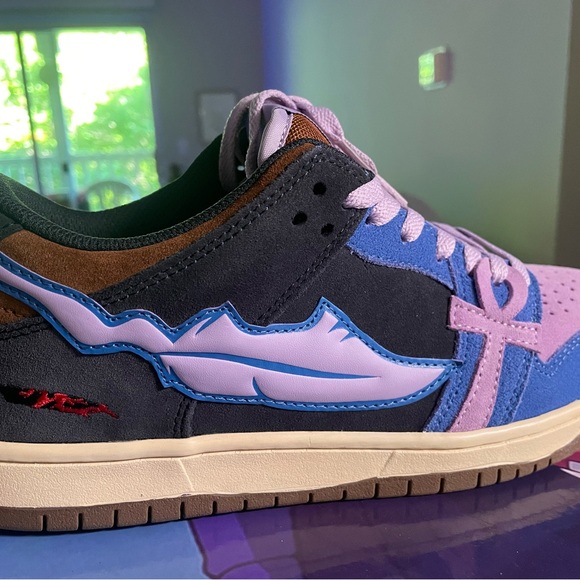 Fam Life 4 Custom - Picture 1 of 8